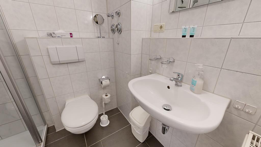 Foto der Wohnung RUG-12-021-49-binzersterne.binz-badezimmer2.jpg