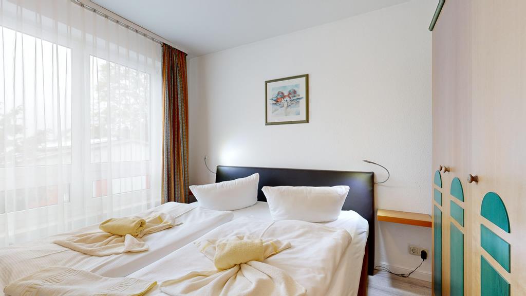 Foto der Wohnung RUG-12-021-49-binzersterne.binz-schlafzimmer.jpg