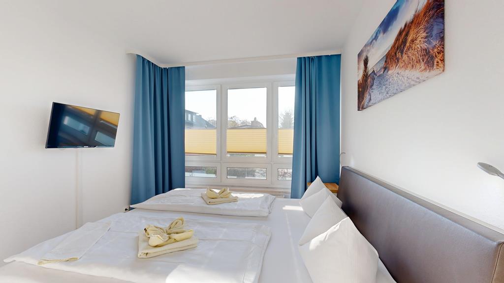 Foto der Wohnung RUG-12-021-23-binzersterne.binz-schlafzimmer.jpg