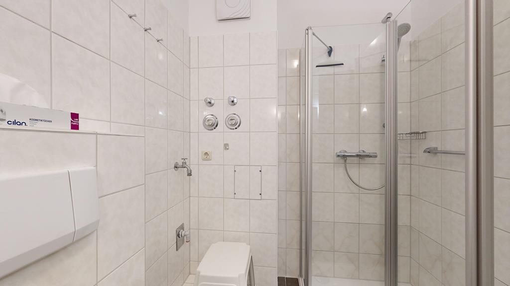 Foto der Wohnung RUG-12-021-43-binzersterne.binz-badezimmer1.jpg