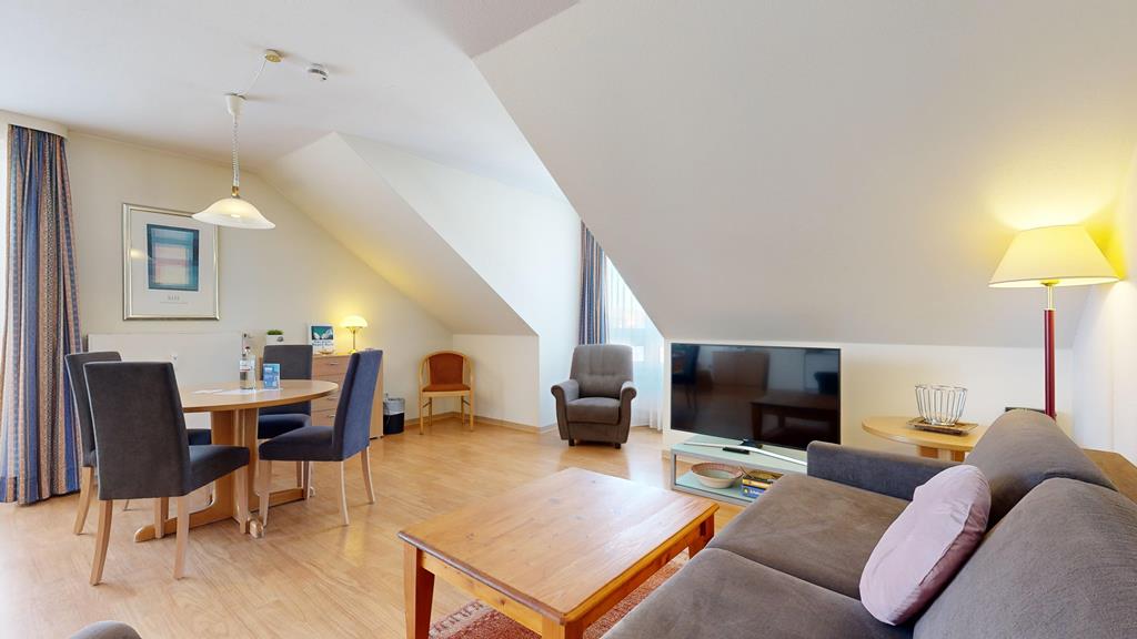 Foto der Wohnung RUG-12-021-37-binzer-sterne.binz-sitzbereich.JPG