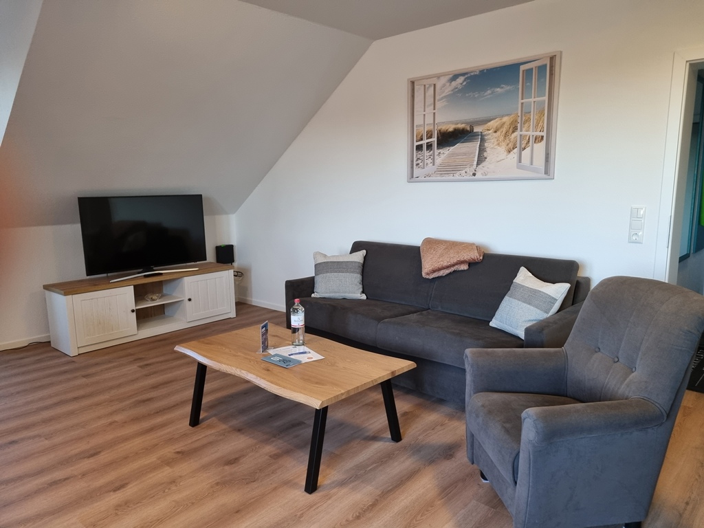 Foto der Wohnung RUG-12-021-37-binzer-sterne.binz-sitzbereich.jpg