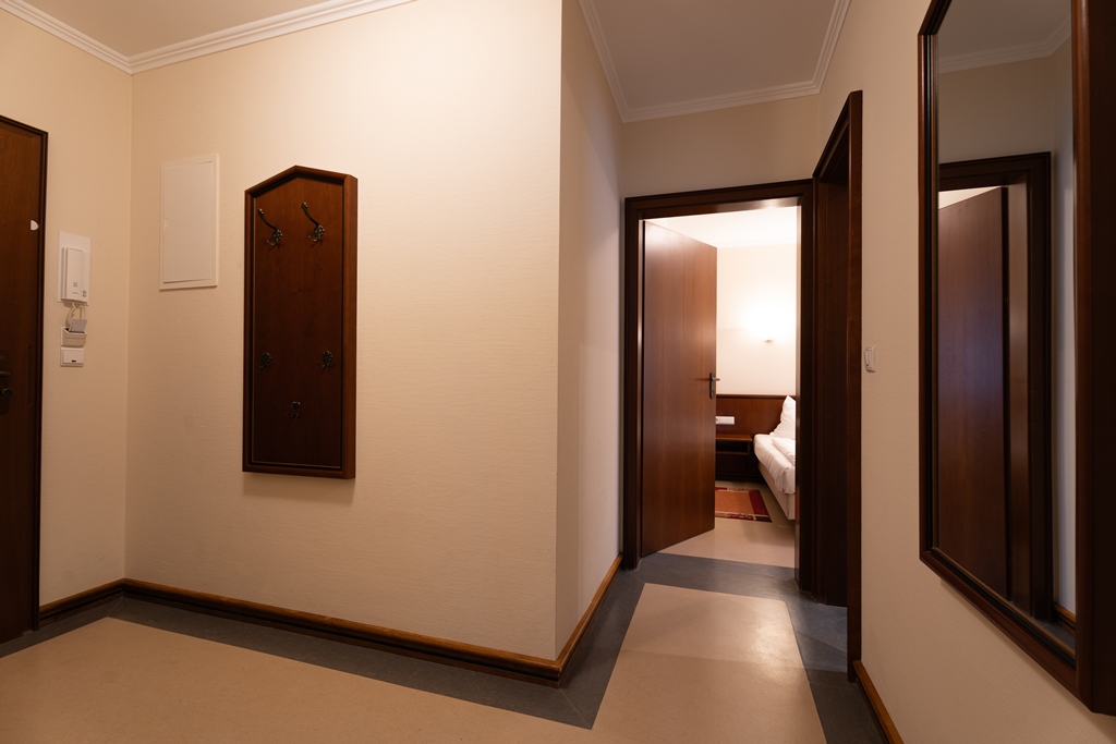 Foto der Wohnung RUG-15-002-27-duenenpark-binz-flur1.jpg