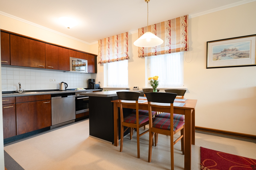 Foto der Wohnung RUG-15-002-27-duenenpark-binz-kueche2.JPG