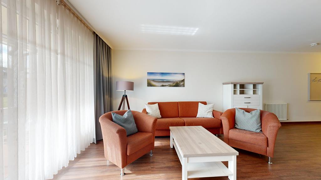 Foto der Wohnung RUG-15-002-14-duenenpark-binz-sitzbereich.JPG