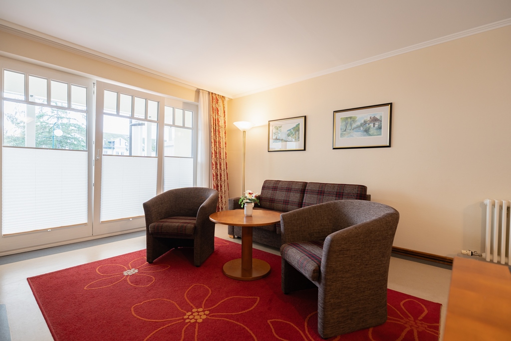 Foto der Wohnung RUG-15-002-27-duenenpark-binz-sitzecke.JPG