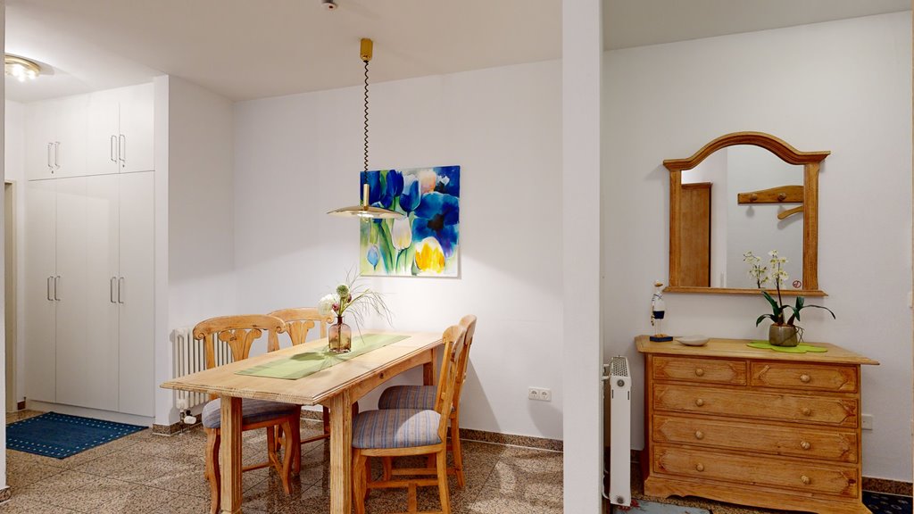 Foto der Wohnung RUG-11-006-07-acappella-binz-esstisch.JPG