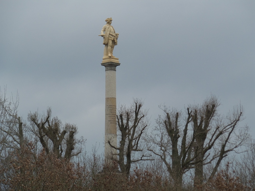 Gross Stresow - Die Preußensäule in Groß Stresow zur Erinnerung an die Landung der Preußen an dieser Stelle im Jahre 1715.