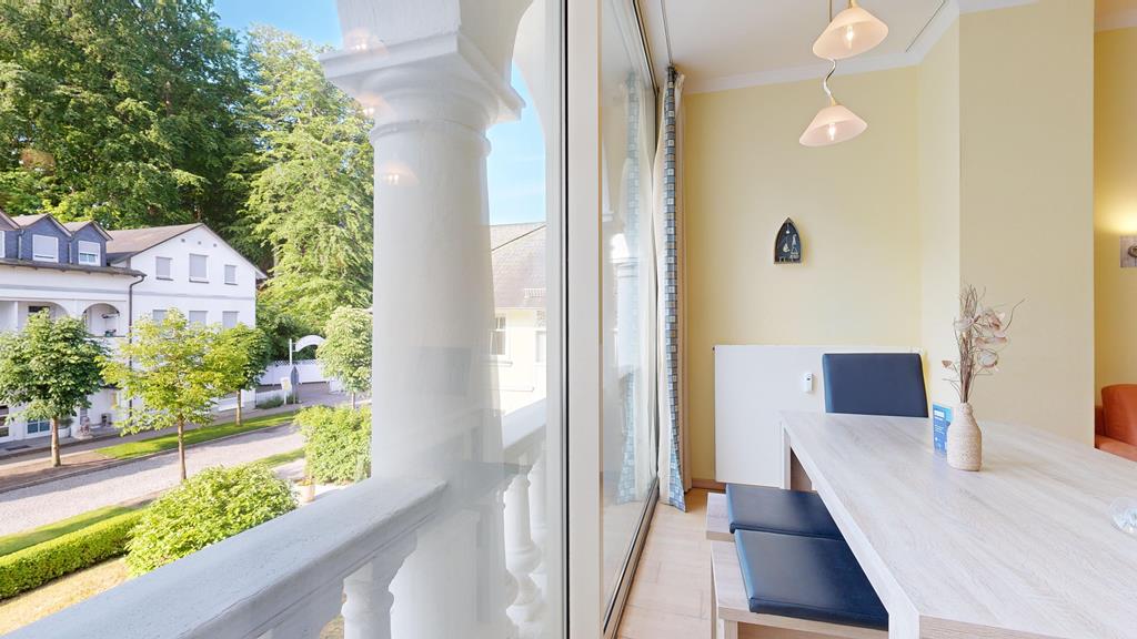 Foto der Wohnung RUG-12-004-03-bella-rosa-binz-essbereich3.jpg