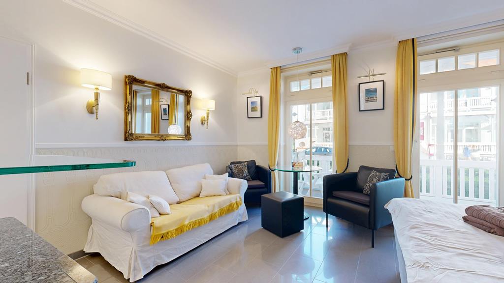 Foto der Wohnung RUG-11-005-04-villa-jugendglueck-binz-wohnraum1.jpg