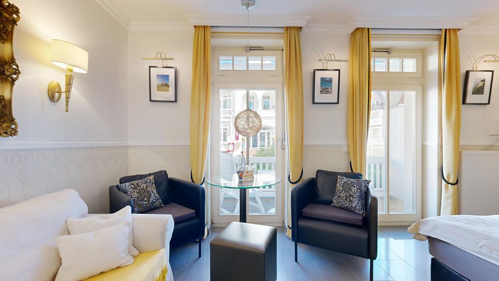 Foto der Wohnung RUG-11-005-04-villa-jugendglueck-binz-wohnraum4.jpg