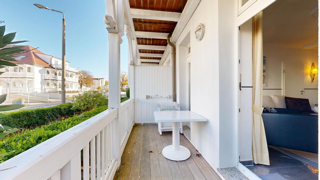 Foto der Wohnung RUG-11-005-05-villa-jugendglueck-binz-balkon.jpg