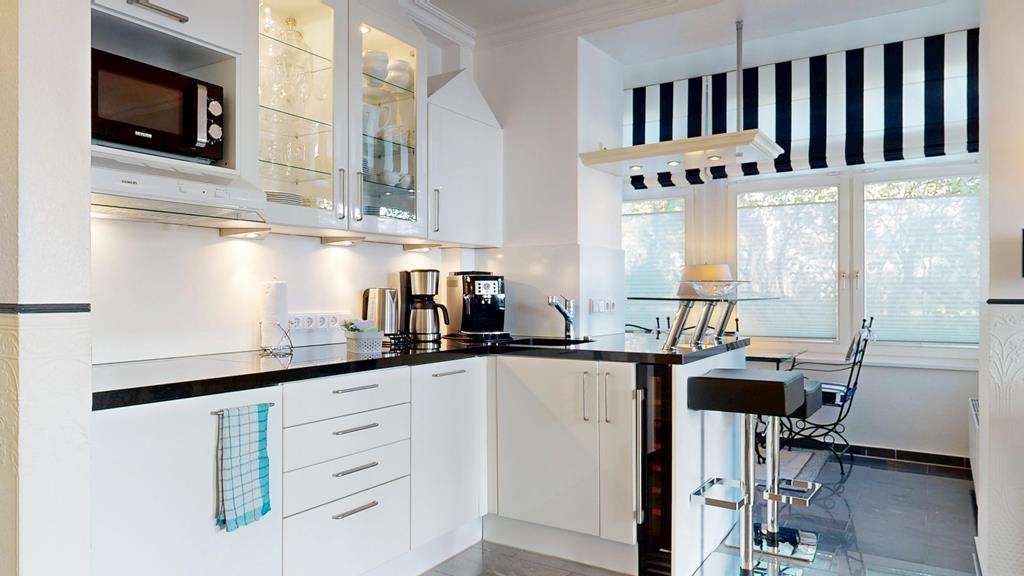 Foto der Wohnung RUG-11-005-05-villa-jugendglueck-binz-kueche.jpg