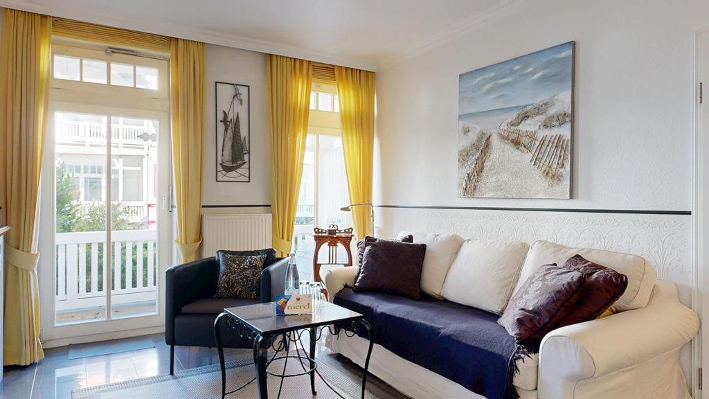 Foto der Wohnung RUG-11-005-05-villa-jugendglueck-binz-wohnraum3.jpg