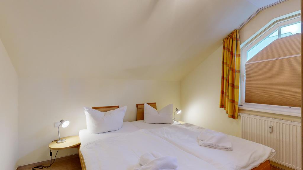 Doppelbett-Schlafzimmer - Binz - Meernixe