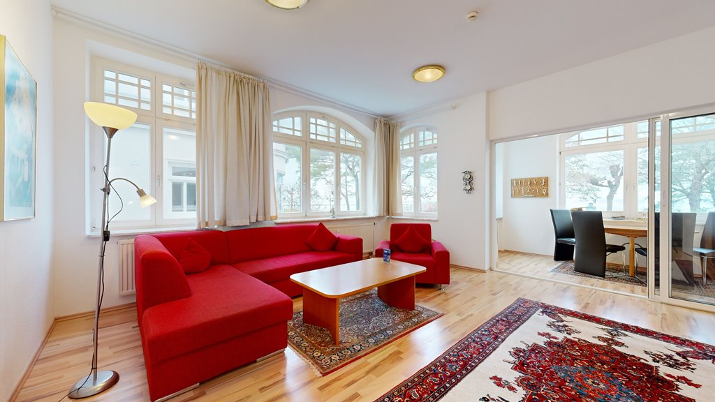 gemütliche Couch in der Villa Sirene