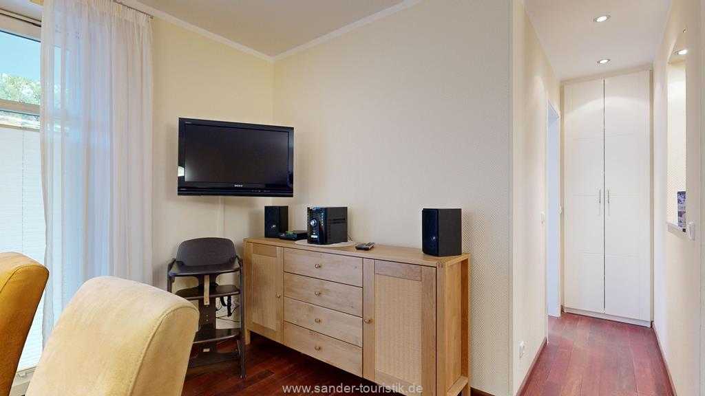 Kabel-TV, CD-Player, W-LAN-Internetanschluss Kabel-TV, CD-Player, W-LAN-Internetanschluss