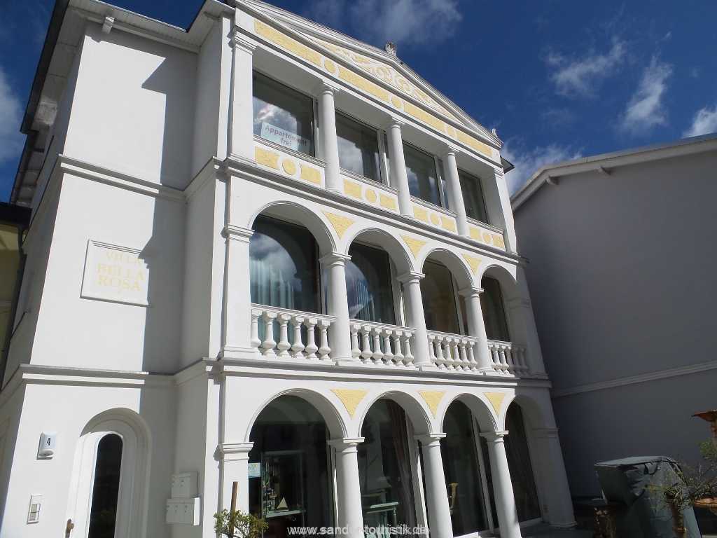 Ihre Wohnung liegt im 1.OG - Bella Rosa in Binz Ihre Wohnung liegt im 1.OG - Bella Rosa in Binz