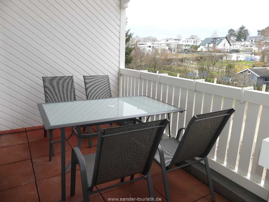 Foto der Wohnung RUG-12-021-39-binzersterne.binz-balkon.jpg