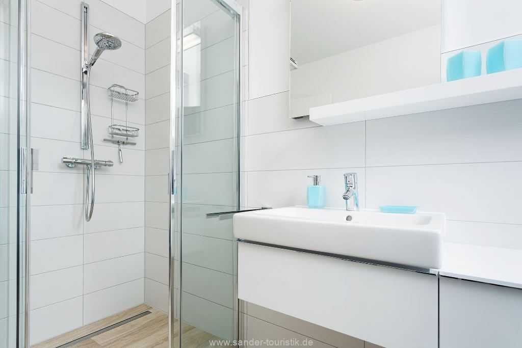 Foto der Wohnung RUG-13-023-01-villa-meeresbrise-binz-bad1.jpg Foto der Wohnung RUG-13-023-01-villa-meeresbrise-binz-bad1.jpg