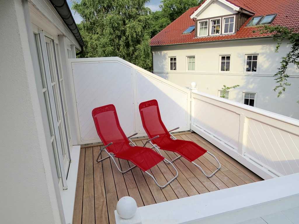 Foto der Wohnung RUG-13-036-10-villa-granitz-binz-balkon1-e.jpg Foto der Wohnung RUG-13-036-10-villa-granitz-binz-balkon1-e.jpg
