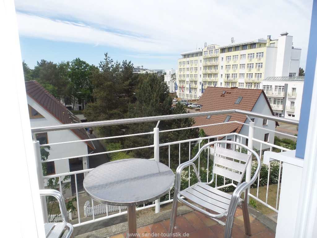 Foto der Wohnung RUG-20-101-35-bel-vital-binz-balkon.jpg Foto der Wohnung RUG-20-101-35-bel-vital-binz-balkon.jpg