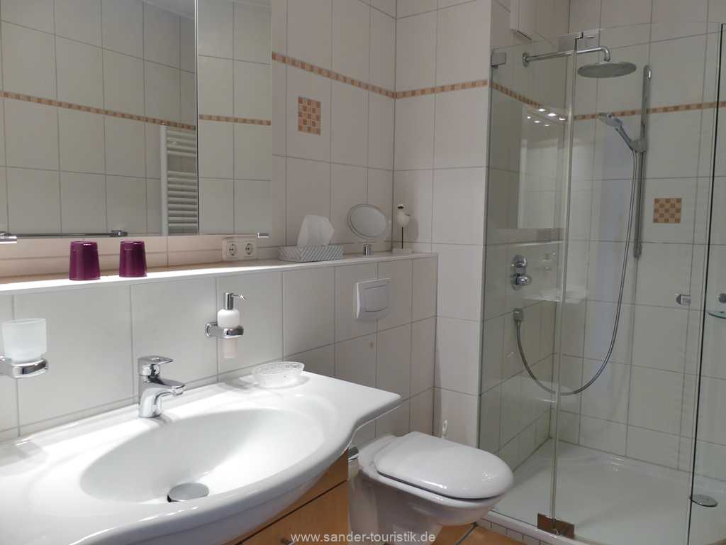 Foto der Wohnung RUG-20-201-37-bel-vital-binz-badezimmer.jpg Foto der Wohnung RUG-20-201-37-bel-vital-binz-badezimmer.jpg