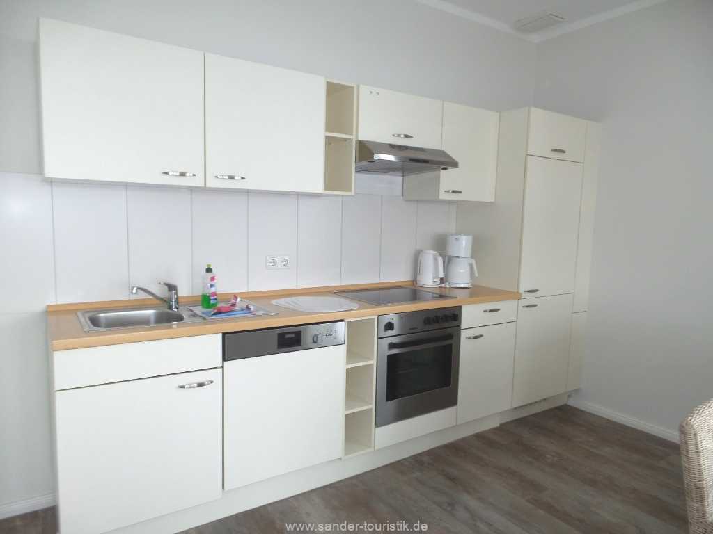 Foto der Wohnung RUG-20-501-51-bel-vital-binz-kuechenzeile.jpg Foto der Wohnung RUG-20-501-51-bel-vital-binz-kuechenzeile.jpg